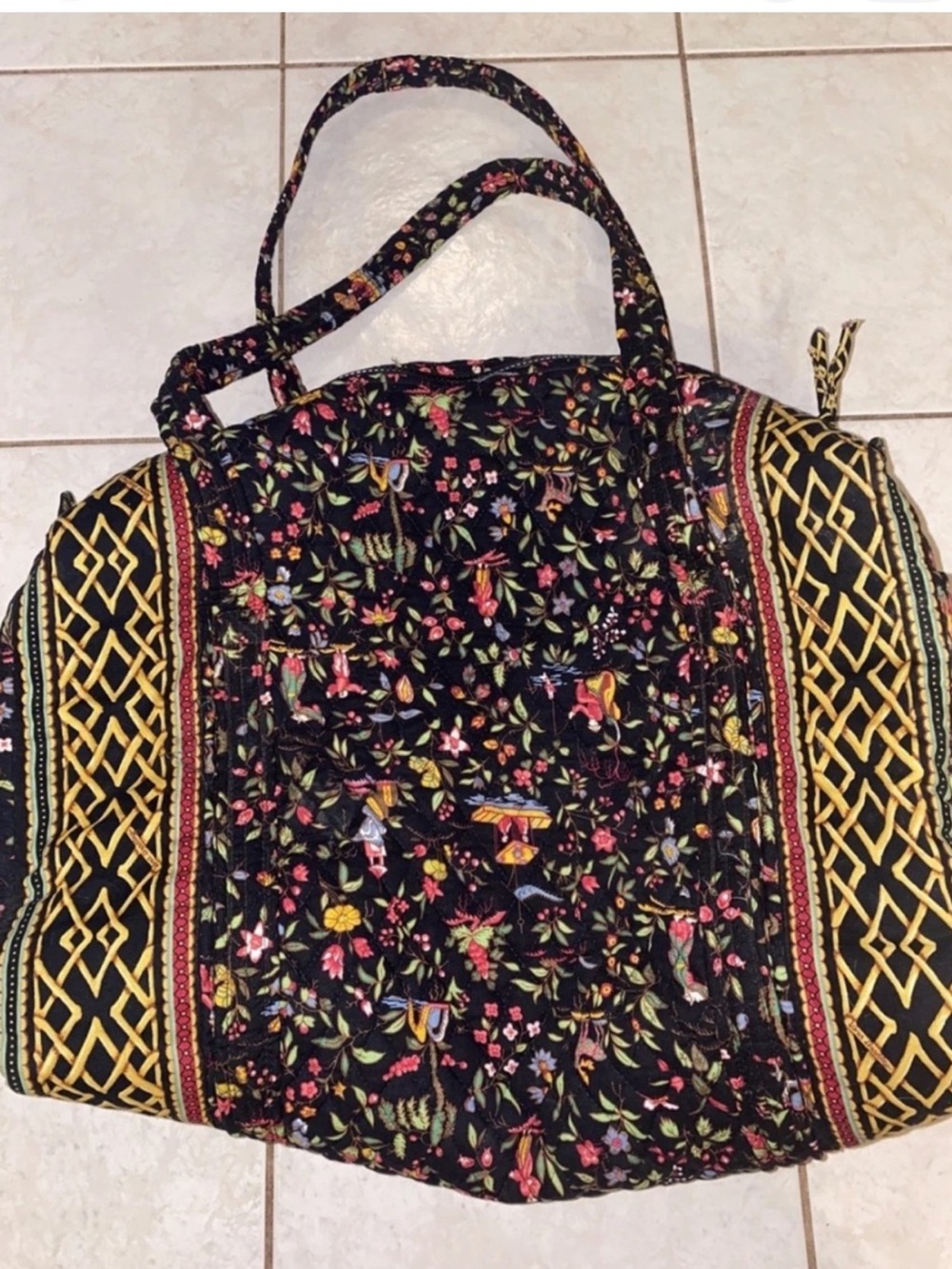 VERA BRADLEY MING WEEKENDER QUILTED DUFFLE BAG w/Matching Makeup Bag